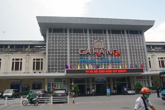 Ga Hà Nội chỉ thay đổi tác nghiệp kỹ thuật, vẫn phục vụ trung chuyển khách nội đô.