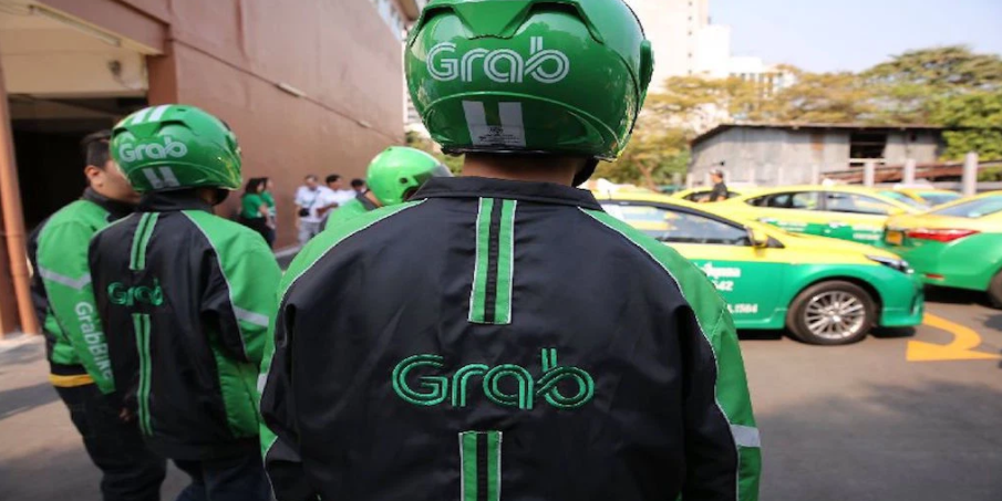 Các đối tác chạy xe của Grab có thể tham gia khóa học. (Ảnh: Asia Nikkei).
