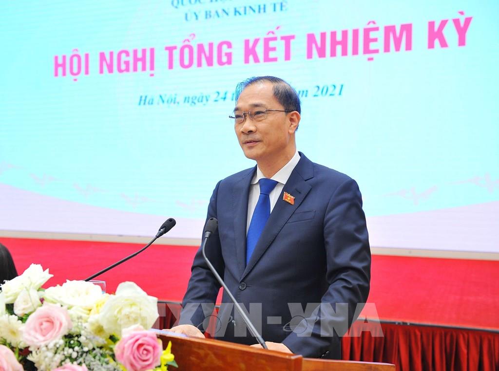 Đồng chí Vũ Hồng Thanh, Chủ nhiệm Ủy ban Kinh tế của Quốc hội phát biểu khai mạc. (Ảnh: Minh Đức - TTXVN)