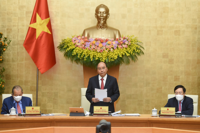 Thủ tướng Nguyễn Xuân Phúc đề nghị tiếp tục phòng chống dịch bệnh COVID-19, “với tinh thần vaccine + 5K