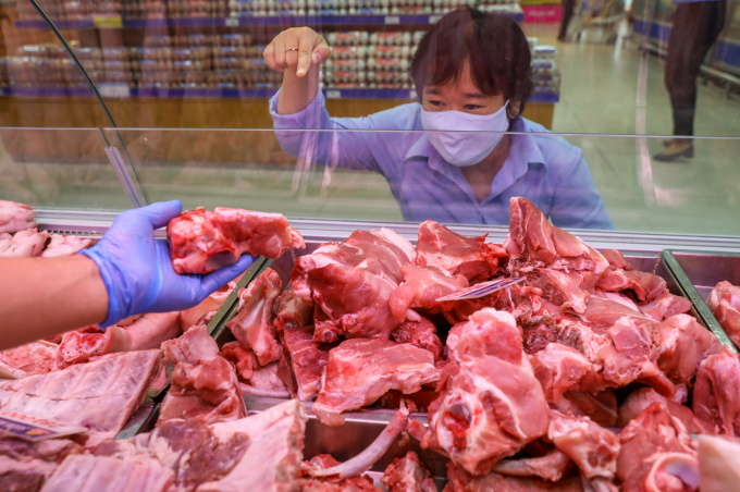 Quyết liệt thanh kiểm tra, làm rõ trách nhiệm để xảy ra “nghịch lý” giá thịt lợn
