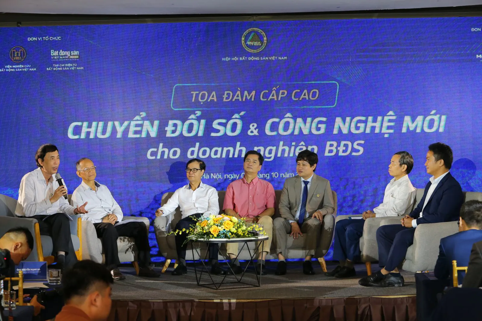 Tọa đàm cấp cao tại Hội nghị xúc tiến chuyển đổi số cho thị trường Bất động sản Việt Nam