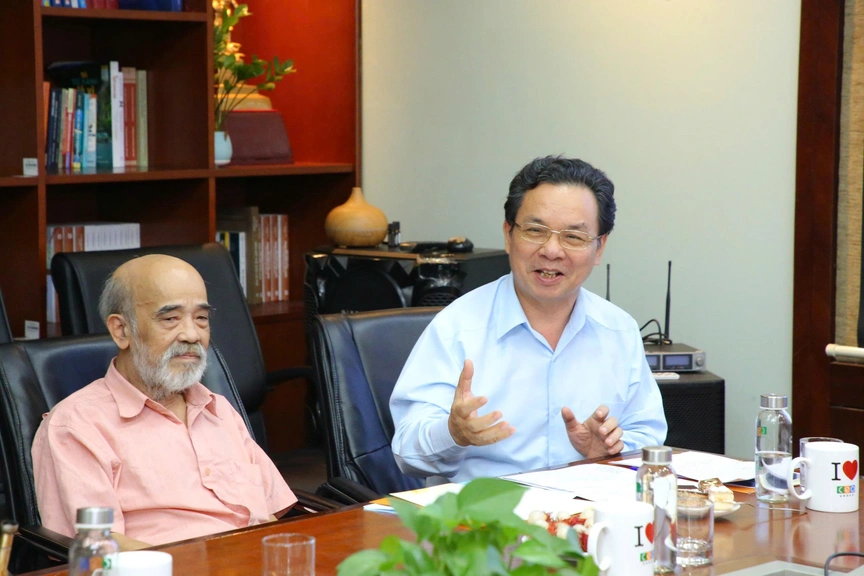 Họp Hội đồng tư vấn và thực hiện đề tài khoa học “Phát triển nhà ở thương mại vừa túi tiền ở Việt Nam: Thực trạng và đề xuất chính sách, pháp luật”- Ảnh 7.