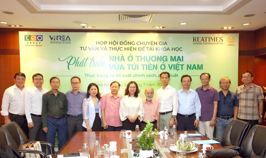 Họp Hội đồng tư vấn và thực hiện đề tài khoa học “Phát triển nhà ở thương mại vừa túi tiền ở Việt Nam: Thực trạng và đề xuất chính sách, pháp luật”- Ảnh 1.