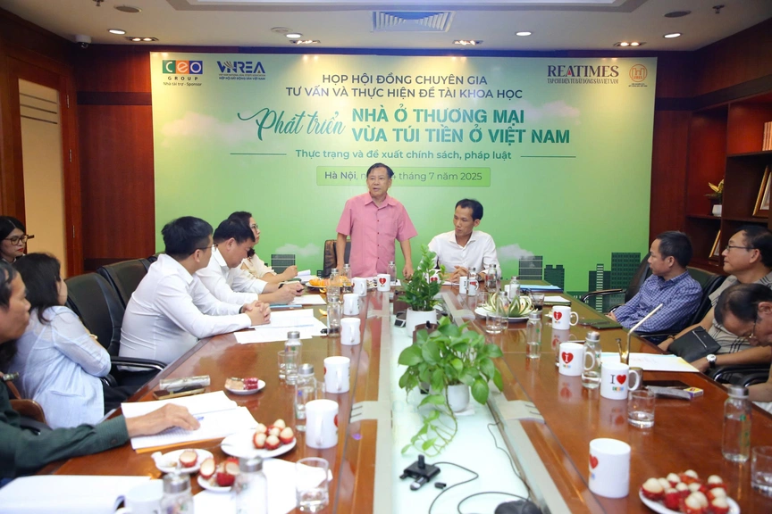 Họp Hội đồng tư vấn và thực hiện đề tài khoa học “Phát triển nhà ở thương mại vừa túi tiền ở Việt Nam: Thực trạng và đề xuất chính sách, pháp luật”- Ảnh 1.
